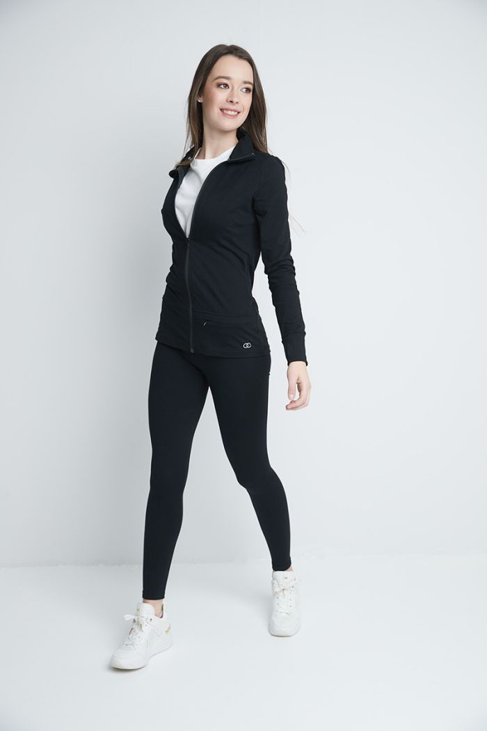 Leggings with formed waistband